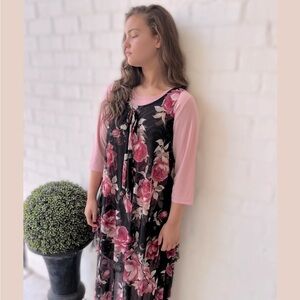 Adalyn mesh pullover pink